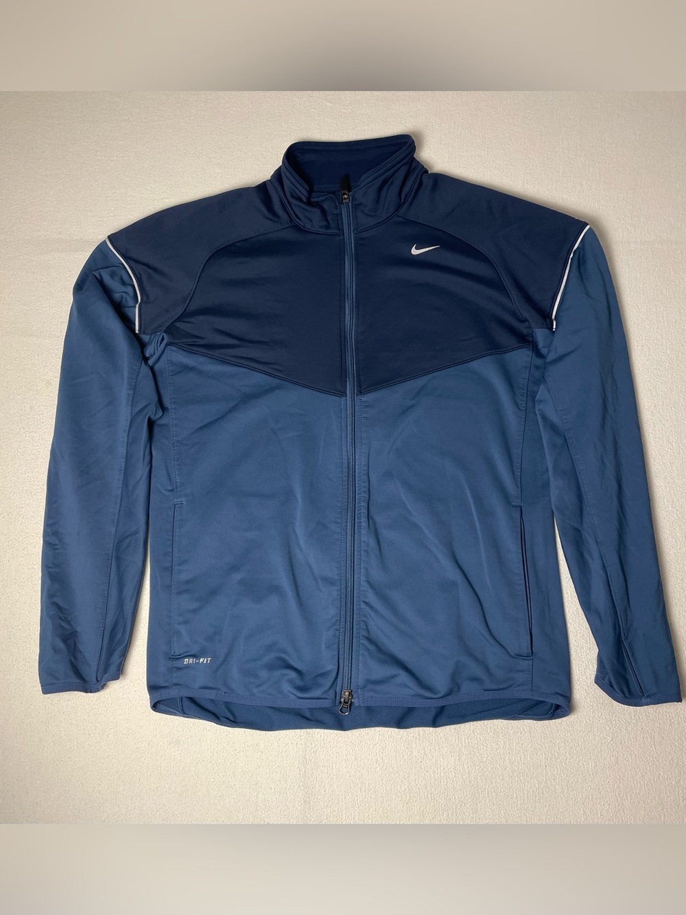 Nike Dri-FIT Men's Shield Element Running Jacket Thermal Full Zip Size Medium